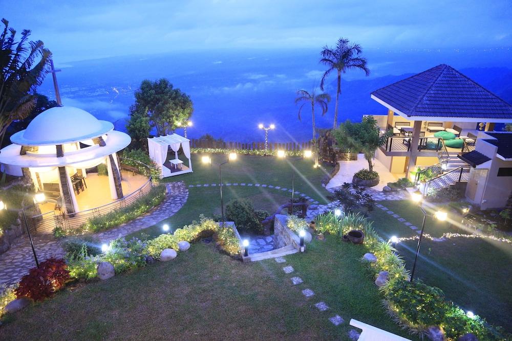The Lakeview Suites Тагайтай Экстерьер фото