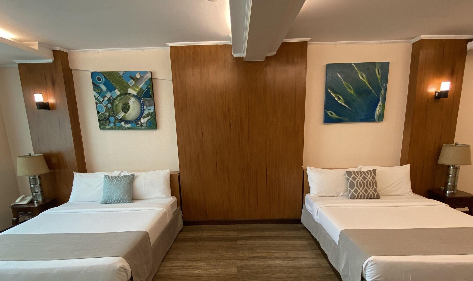 The Lakeview Suites Тагайтай Экстерьер фото