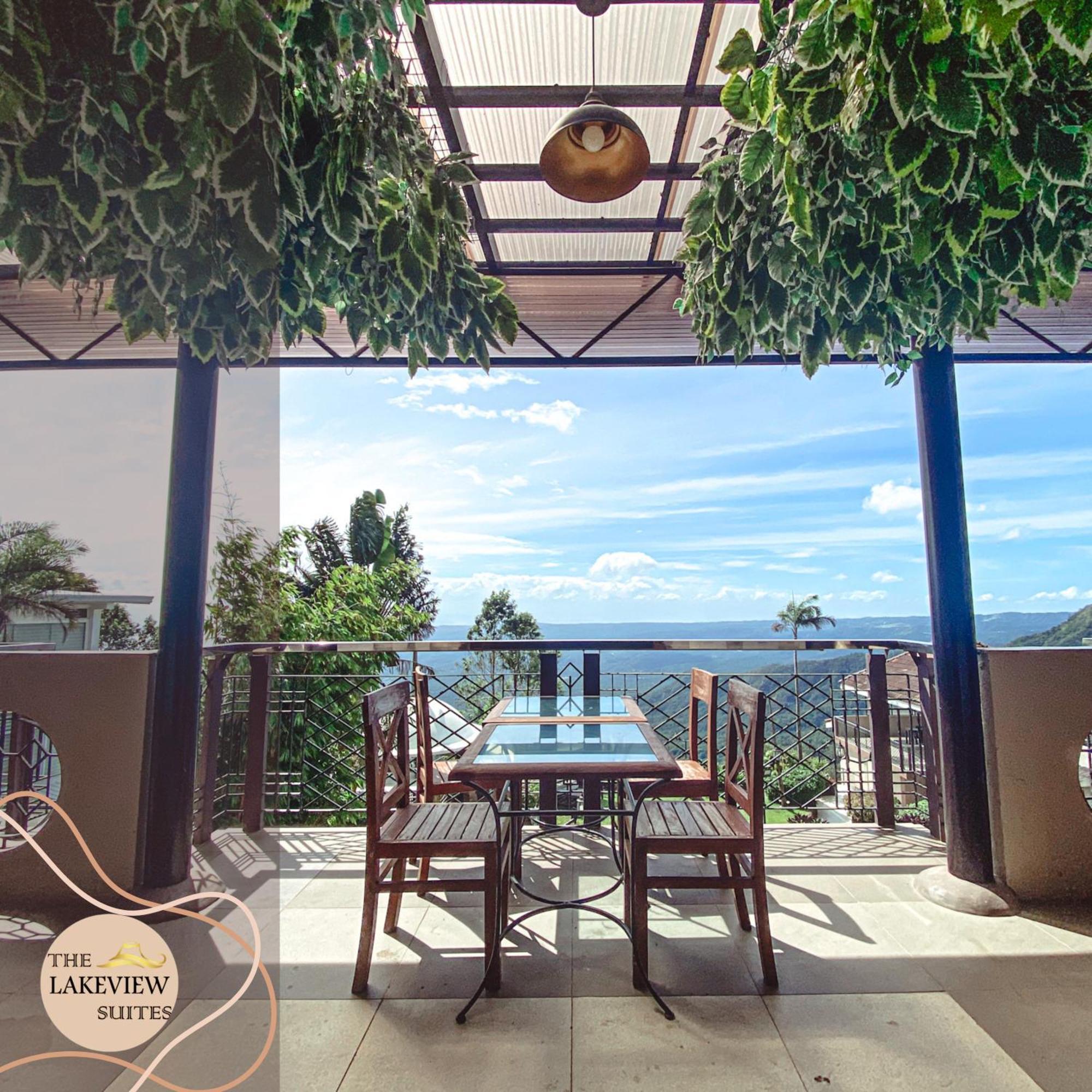 The Lakeview Suites Тагайтай Экстерьер фото