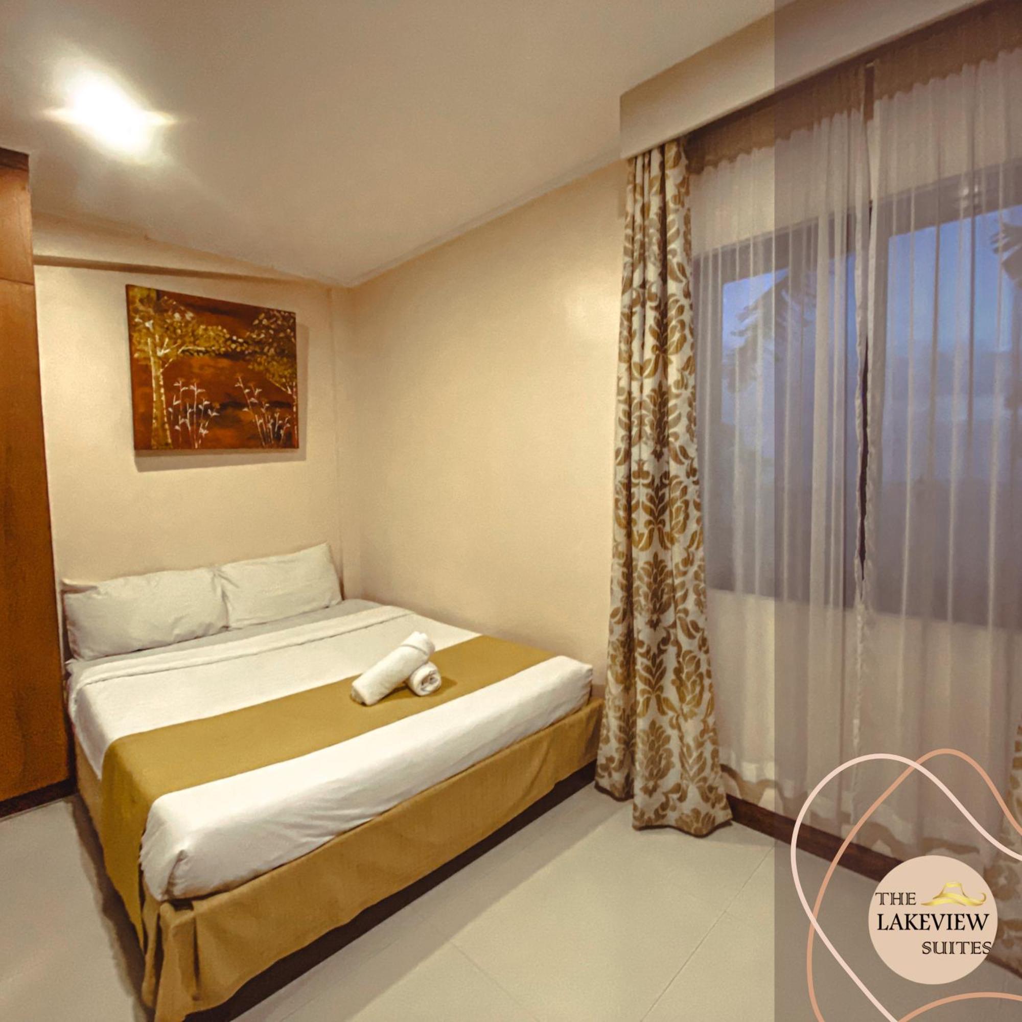 The Lakeview Suites Тагайтай Экстерьер фото