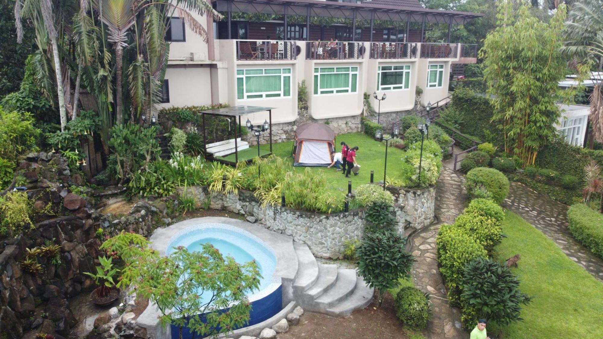 The Lakeview Suites Тагайтай Экстерьер фото